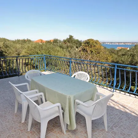 Appartement With Parking Space Tkon, Pasman - 9713 *