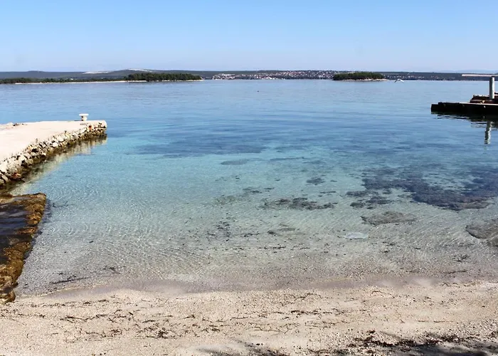 With Parking Space Tkon, Pasman - 9713 * Tkon