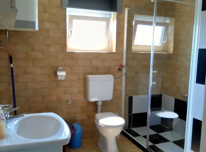 With Parking Space Tkon, Pasman - 9713